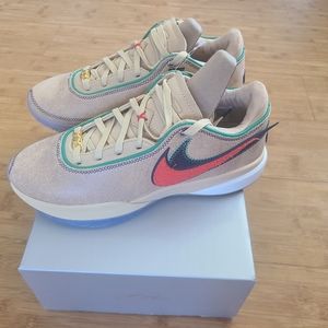 LeBron XX 'Four Horsemen' Mens 8